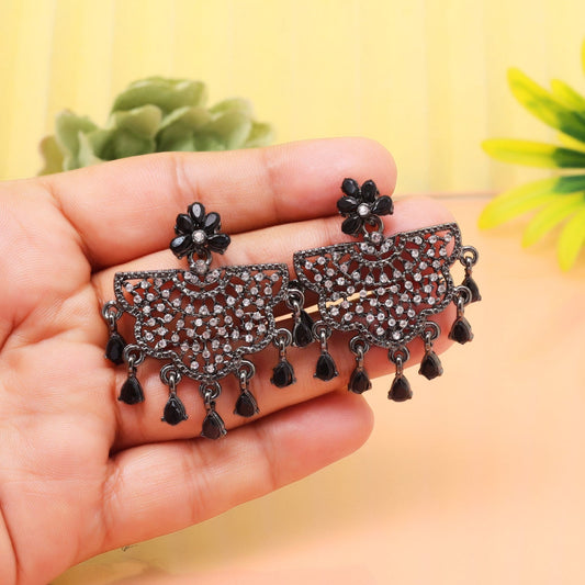 Onyx Black Color Fashion Earrings That Radiate Strength And Elegant Energy