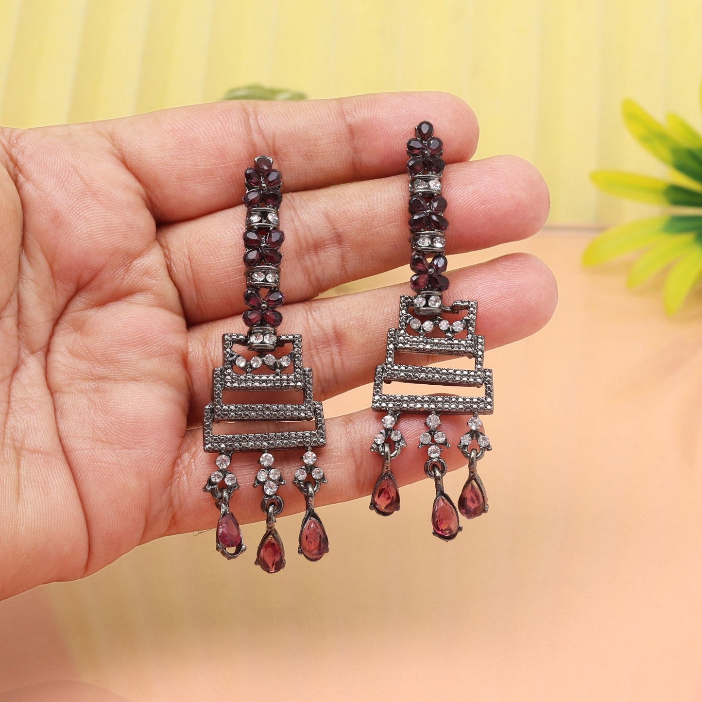 Shiny Black Color Fashion Earrings That Make Every Outfit Look Chic