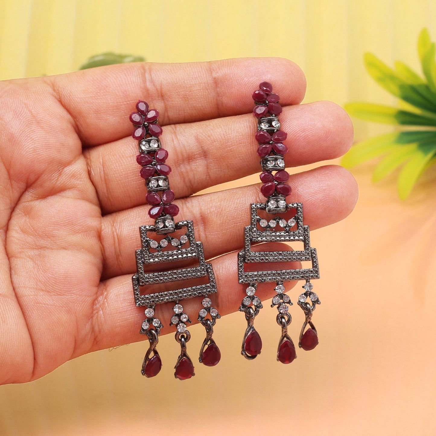 Shiny Black Color Fashion Earrings That Make Every Outfit Look Chic