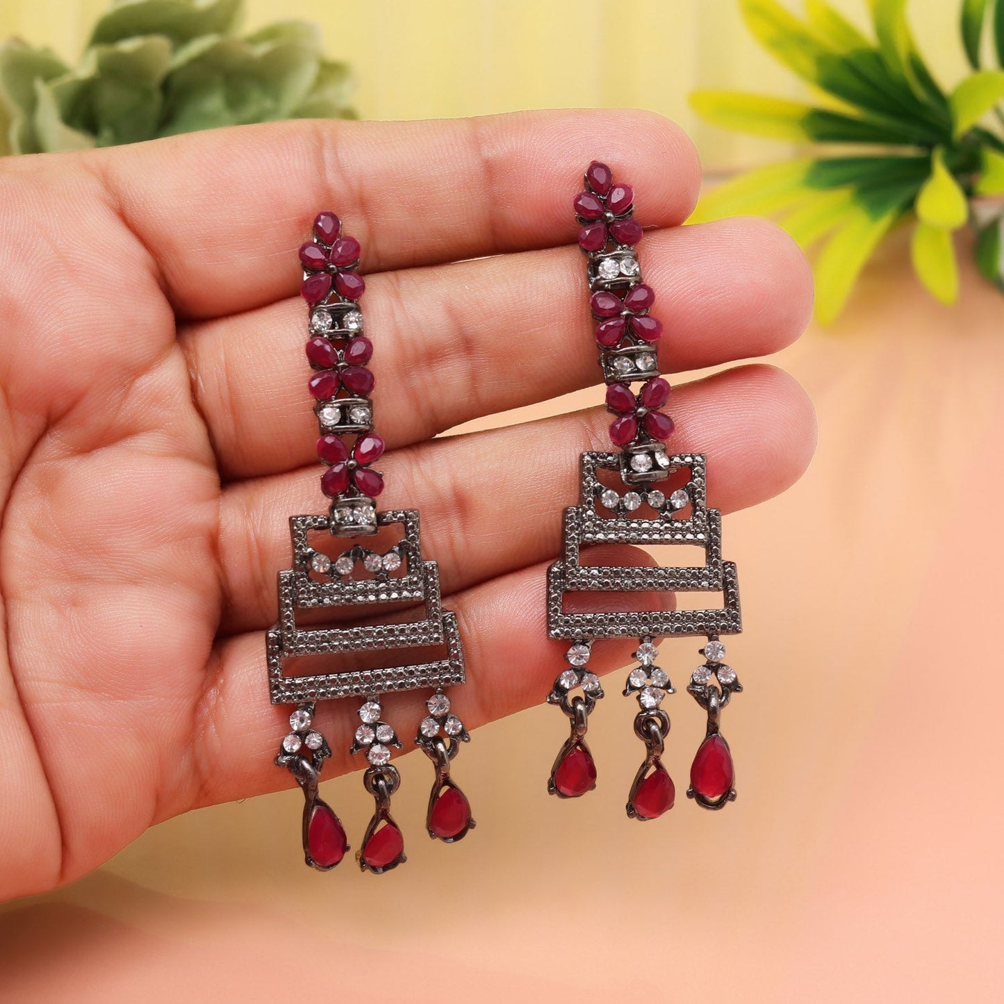 Shiny Black Color Fashion Earrings That Make Every Outfit Look Chic