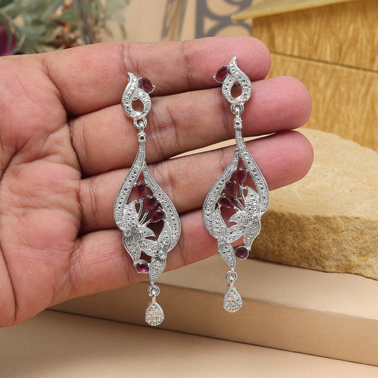 Magenta Color Fashion Earrings In Contemporary Design For Party Styling