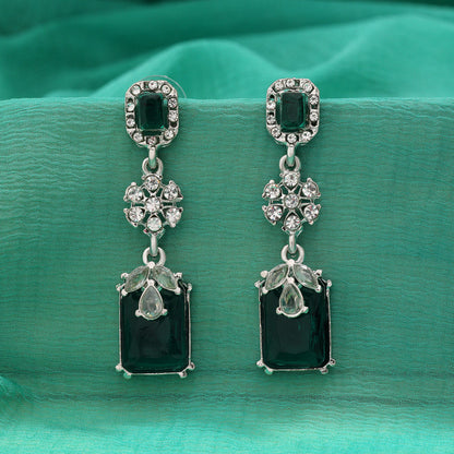 Green Color Fashion Earrings In Elegant Ethnic Style For Women