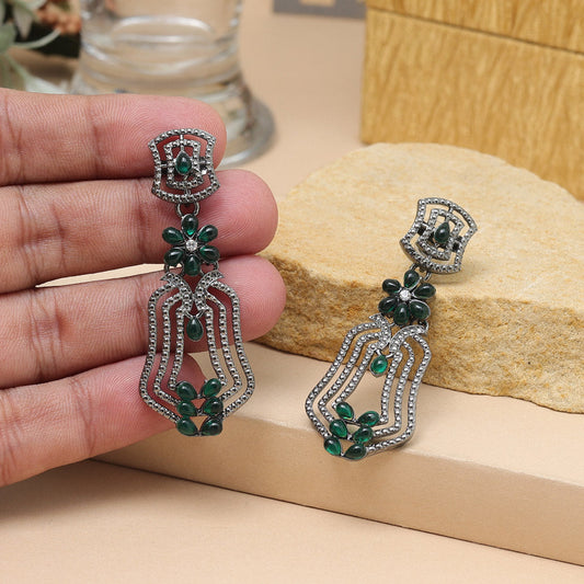 Green Color Fashion Earrings In Classic Traditional Round Drop Style