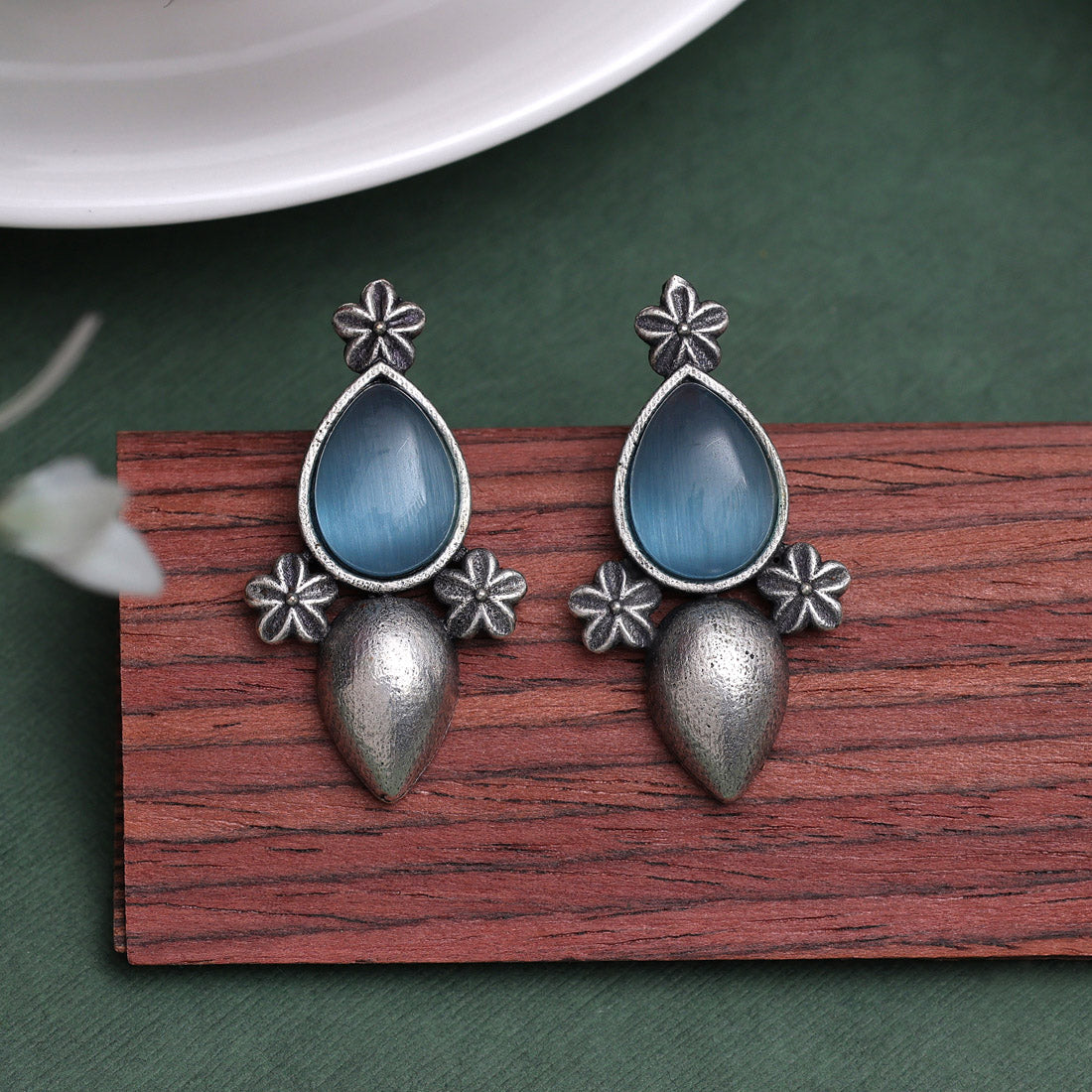 Sky Blue Color Oxidised Earrings (GSE2927SBLU)