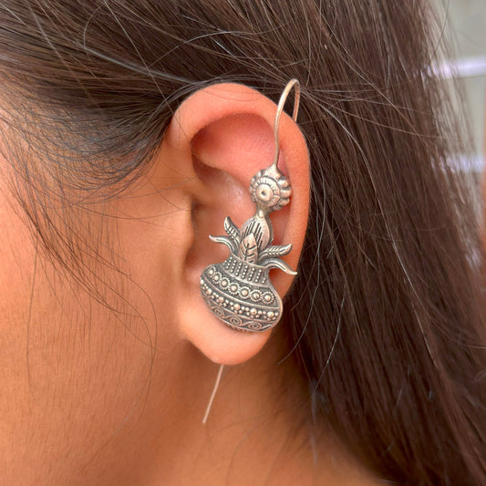 Vintage Design Kaanphool Ear Cuff Silver Color Oxidised Fashion Earrings