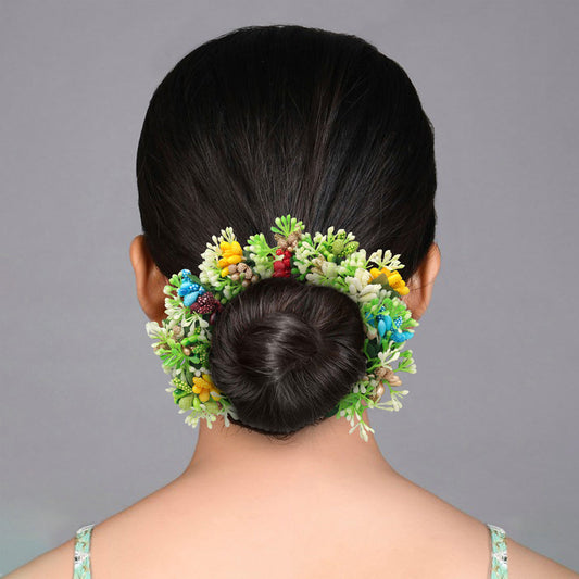 Multi Color Flower Gajra For Women Hair Pin For Stylish Look