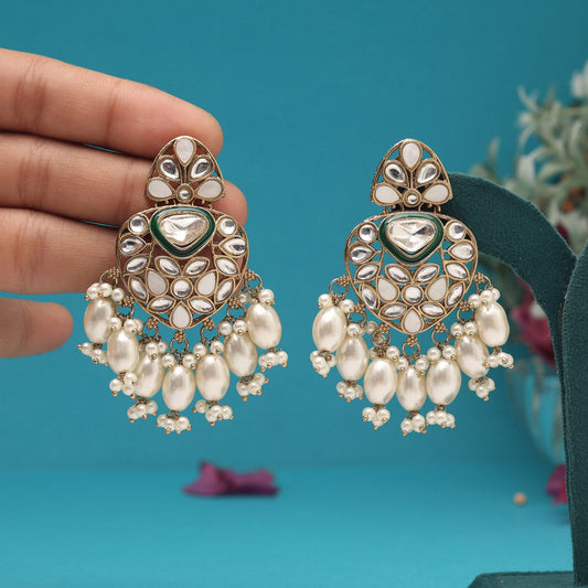 Green & White Color Kundan Earrings