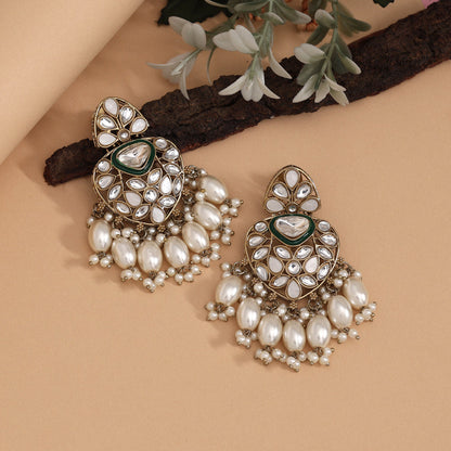 Green & White Color Kundan Earrings