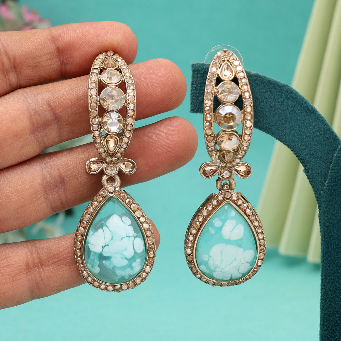 Sky Blue Color Kundan Earrings (KDE1013SBLU)