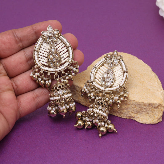 Gold Color Kundan Earrings (KDE1021GLD)
