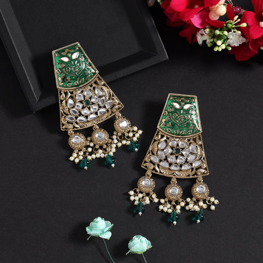 Green Color Meena Work Kundan Earrings (KDE1022GRN)