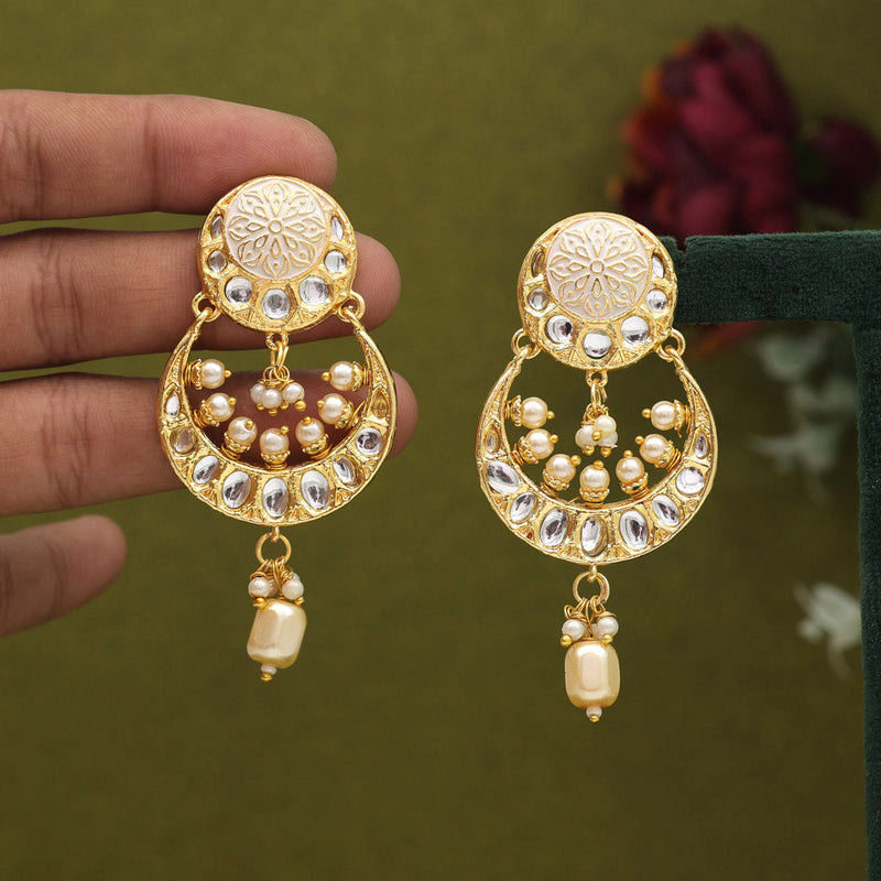 Gold Color Kundan Earrings (KDE886GLD)