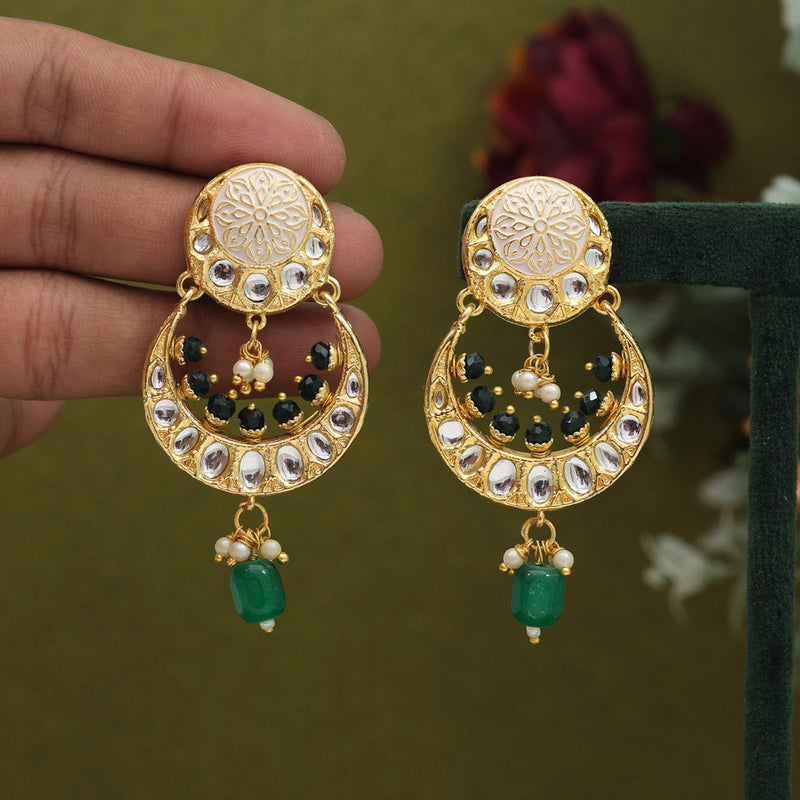 Green Color Kundan Earrings (KDE886GRN)