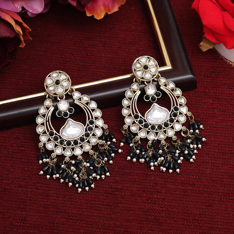 Black Color Kundan Earrings (KDE895BLK)