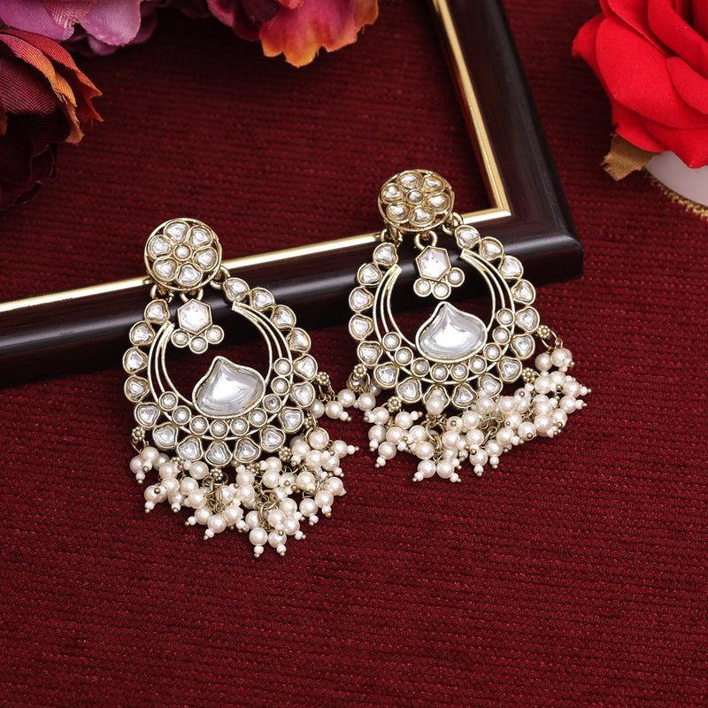 White Color Kundan Earrings (KDE895WHT)