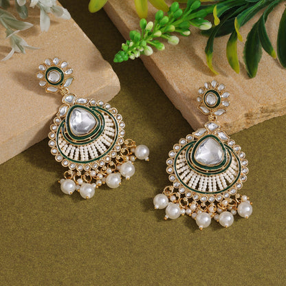 White Color Kundan Earrings (KDE924WHT)