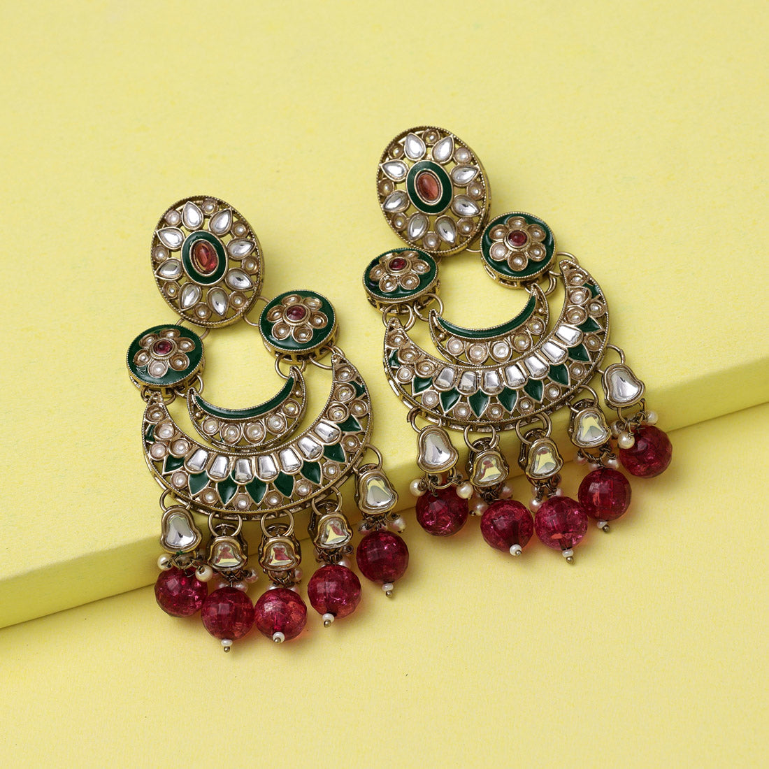 Magenta Color Kundan Earrings (KDE938MNT)