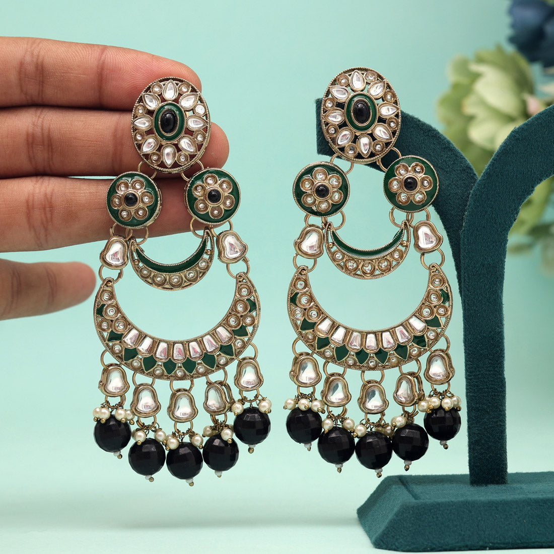 Black Color Kundan Earrings (KDE944BLK)