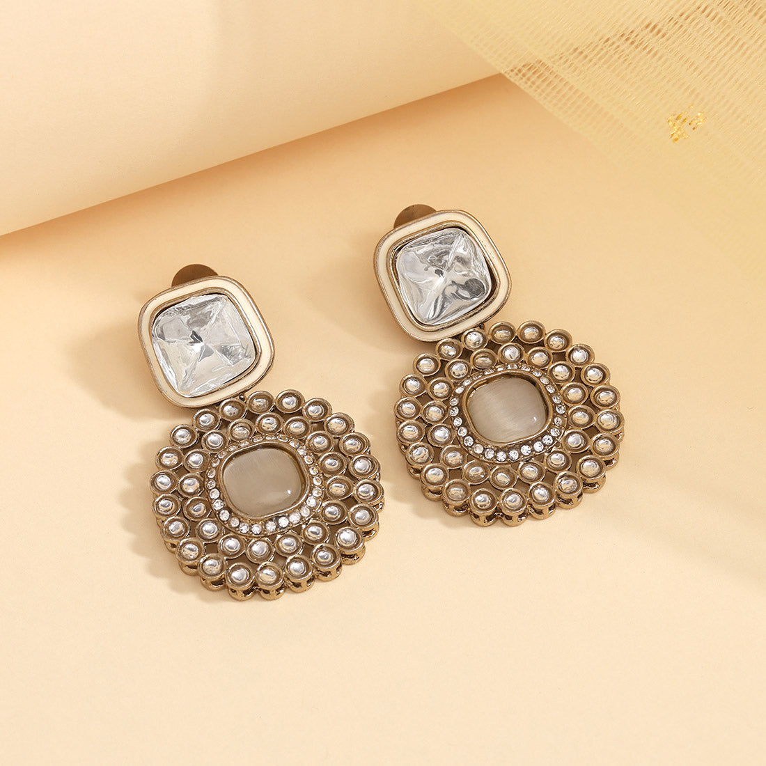 White Color Moissanite Kundan Earrings (KDE975WHT)
