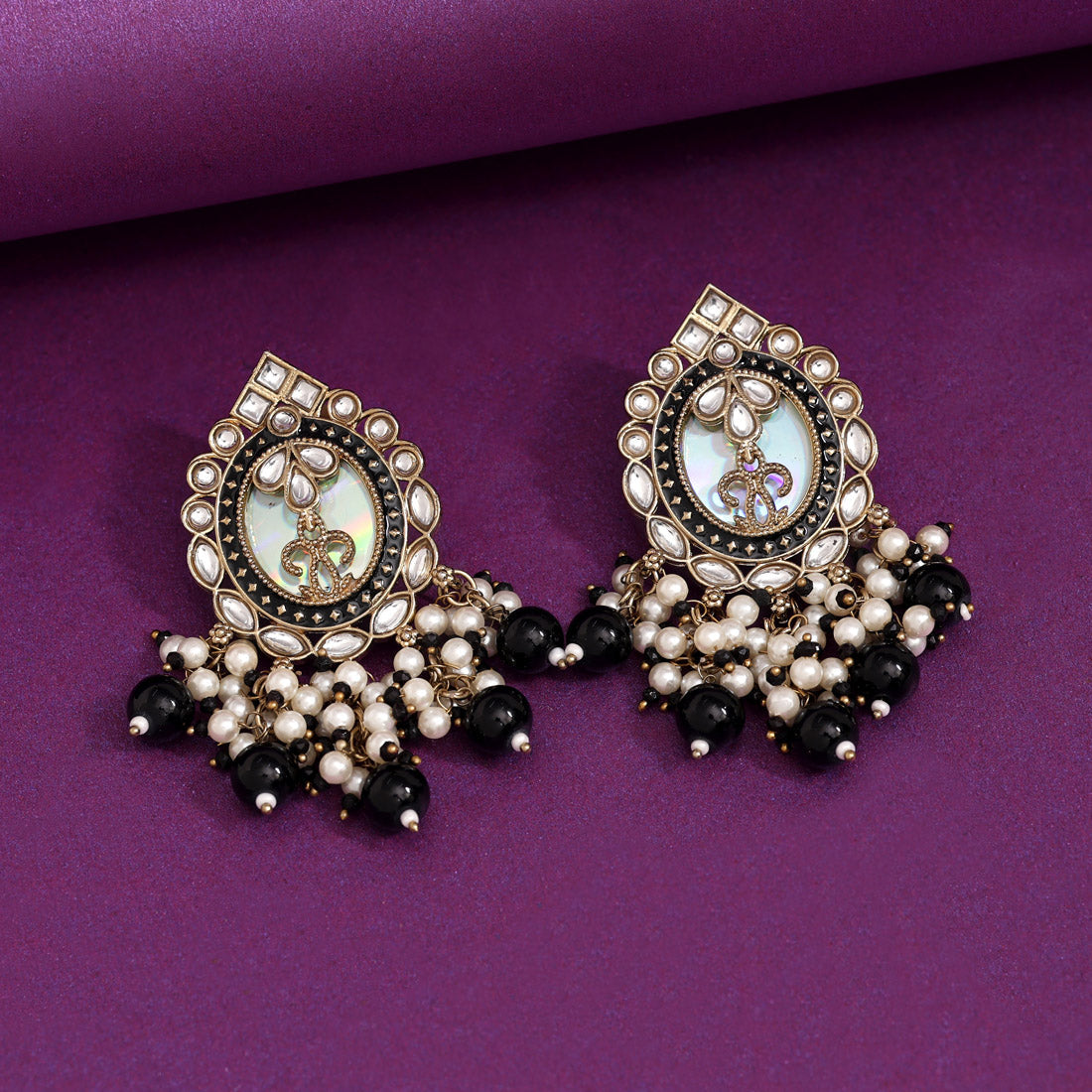 Black Color Kundan Earrings (KDE976BLK)