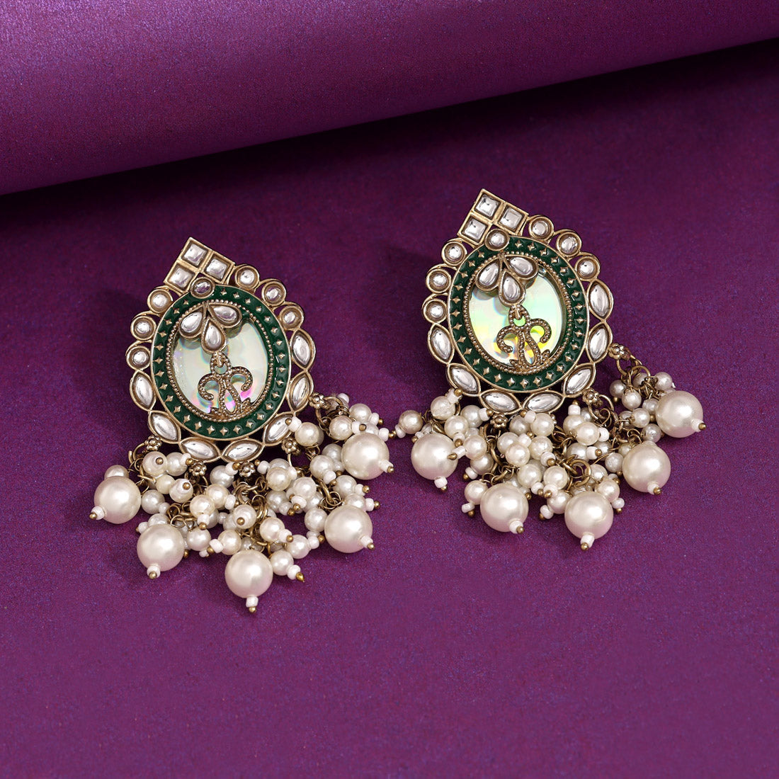White & Green Color Kundan Earrings (KDE976WHTGRN)