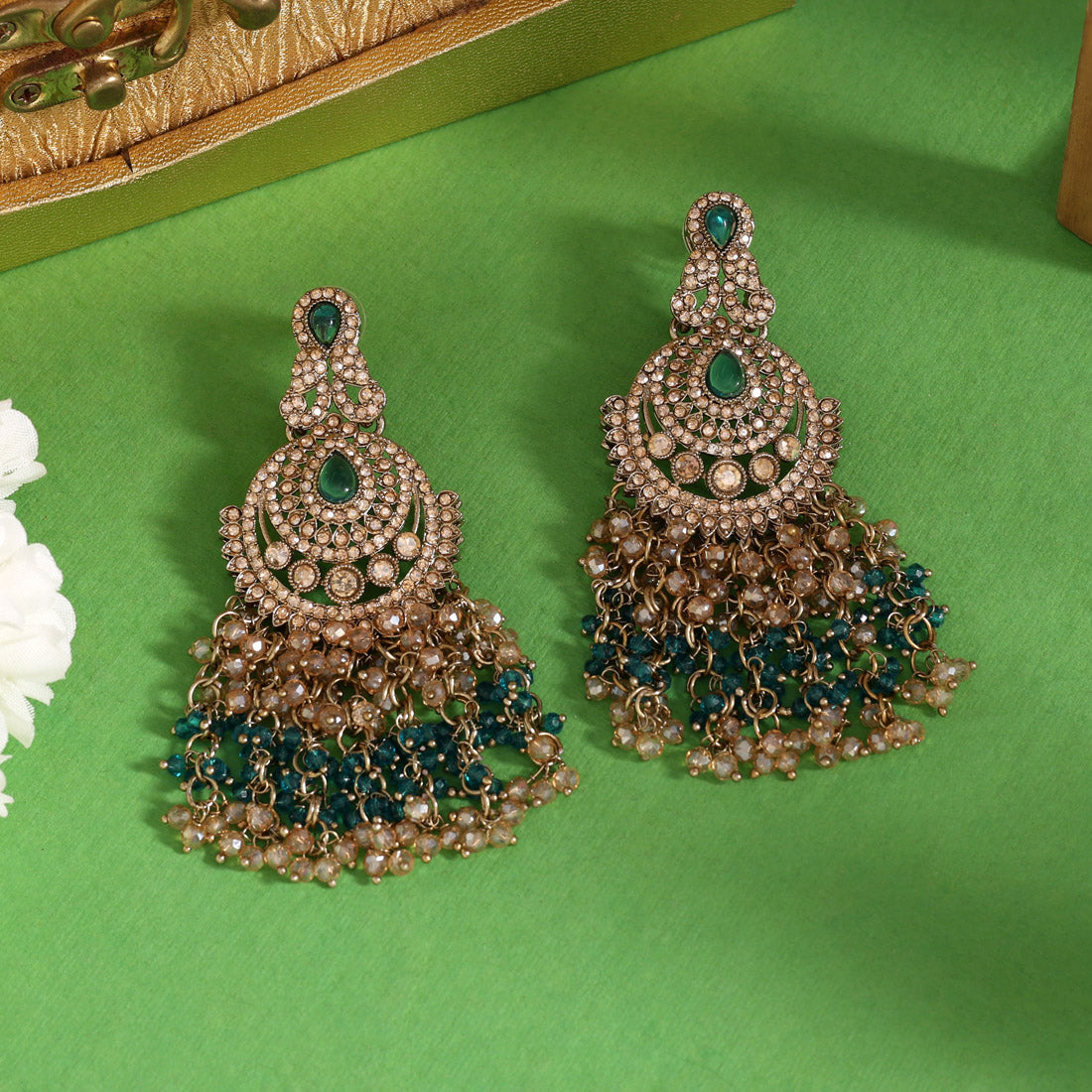 Turquoise Blue Color Kundan Pakistani Earrings (KDE980TBLU)
