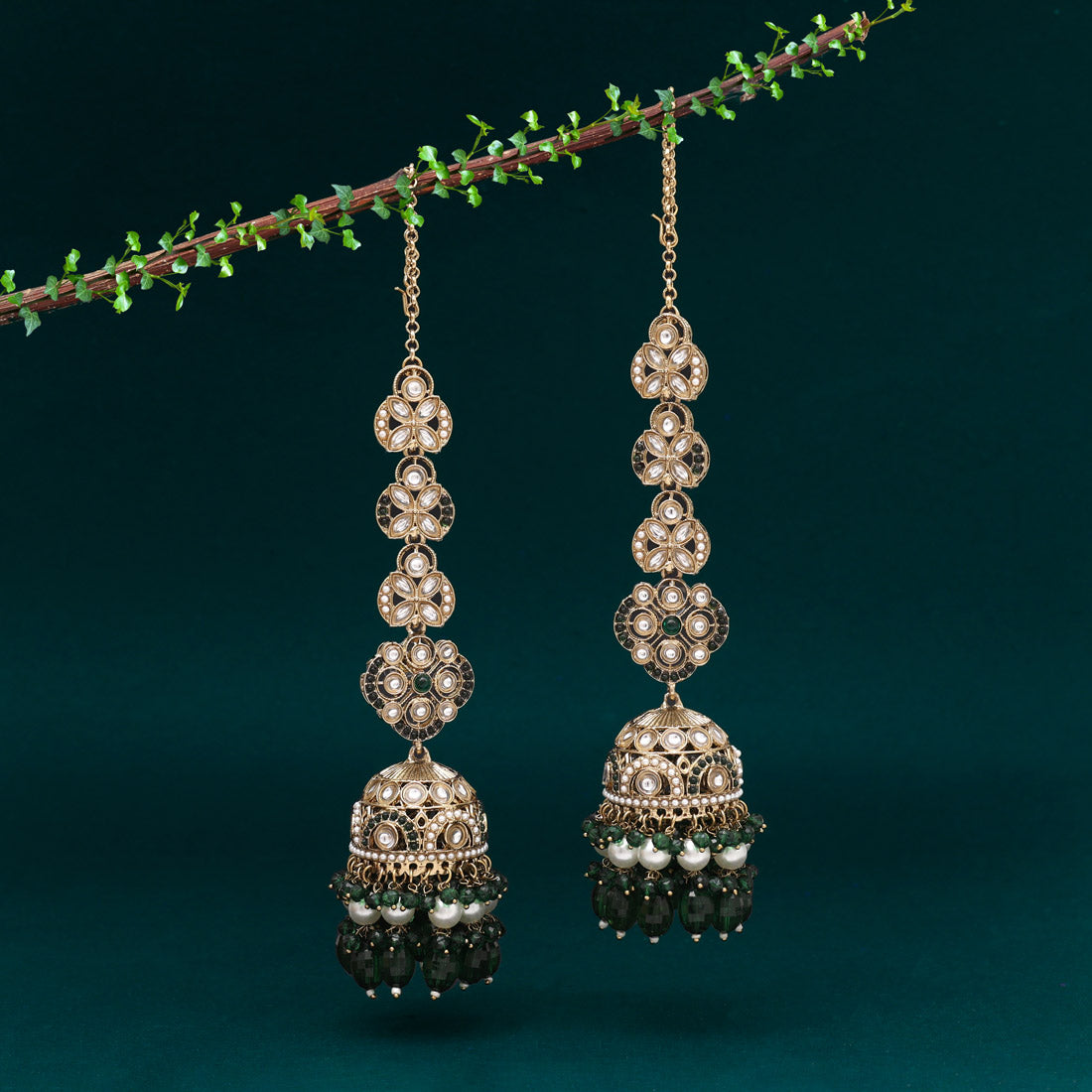 Green Color Big Size jhumka Kundan Earrings (KDE988GRN)