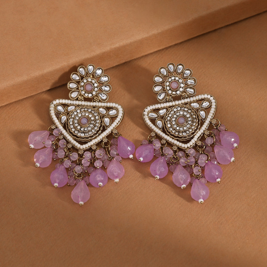 Light Purple Color Kundan Earrings (KDE993LPRP)