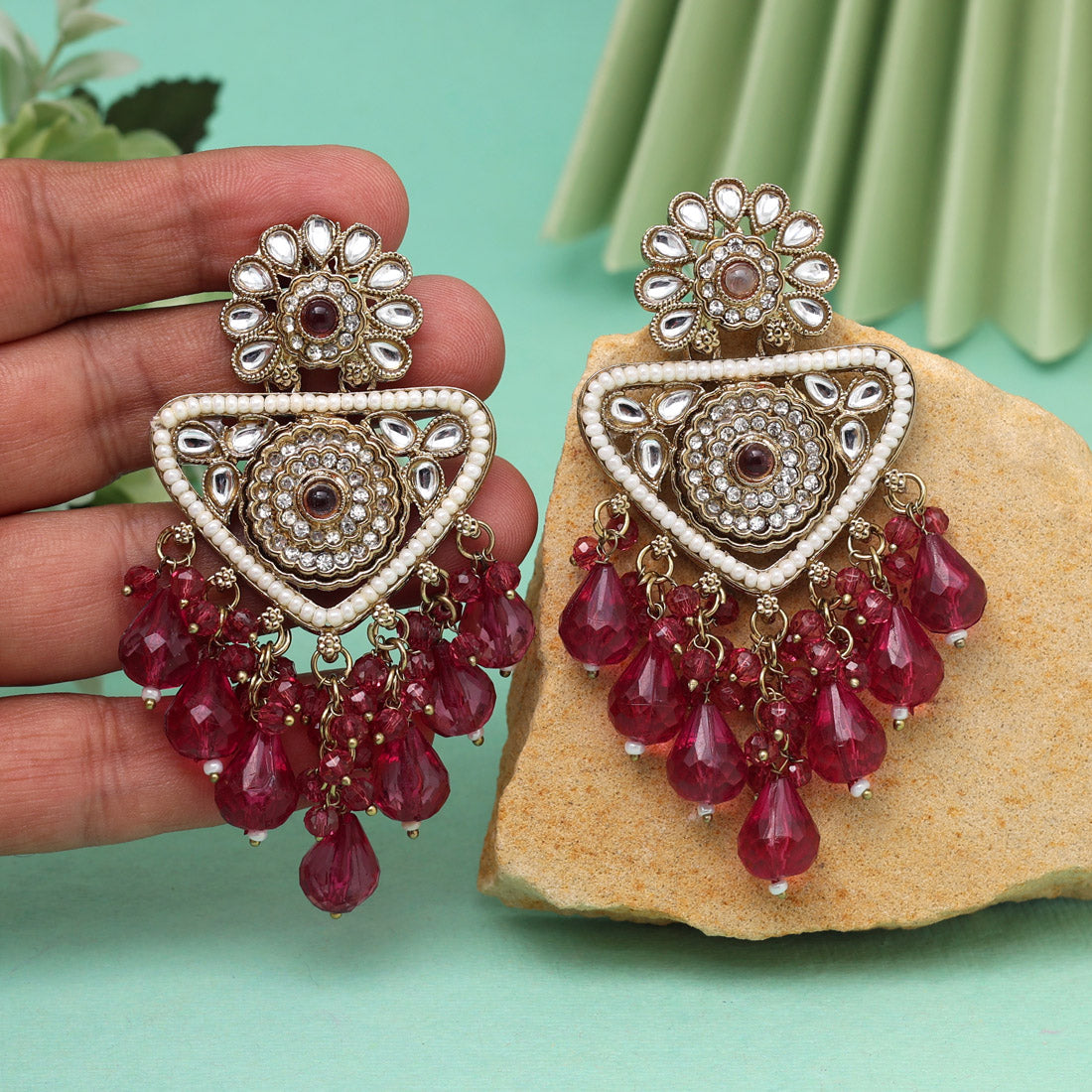 Magenta Color Kundan Earrings (KDE993MNT)