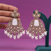 Gold & White Color Mother Of Pearl Kundan Earrings (KDE997GLDWHT)