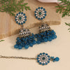 Turquoise Blue Color Kundan Earrings With Maang Tikka (KDTE559TBLU)