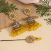 Yellow Color Kundan Earrings With Maang Tikka (KDTE559YLW)