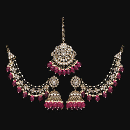 Rani Color Kundan Earrings With Maang Tikka (KDTE560RNI)