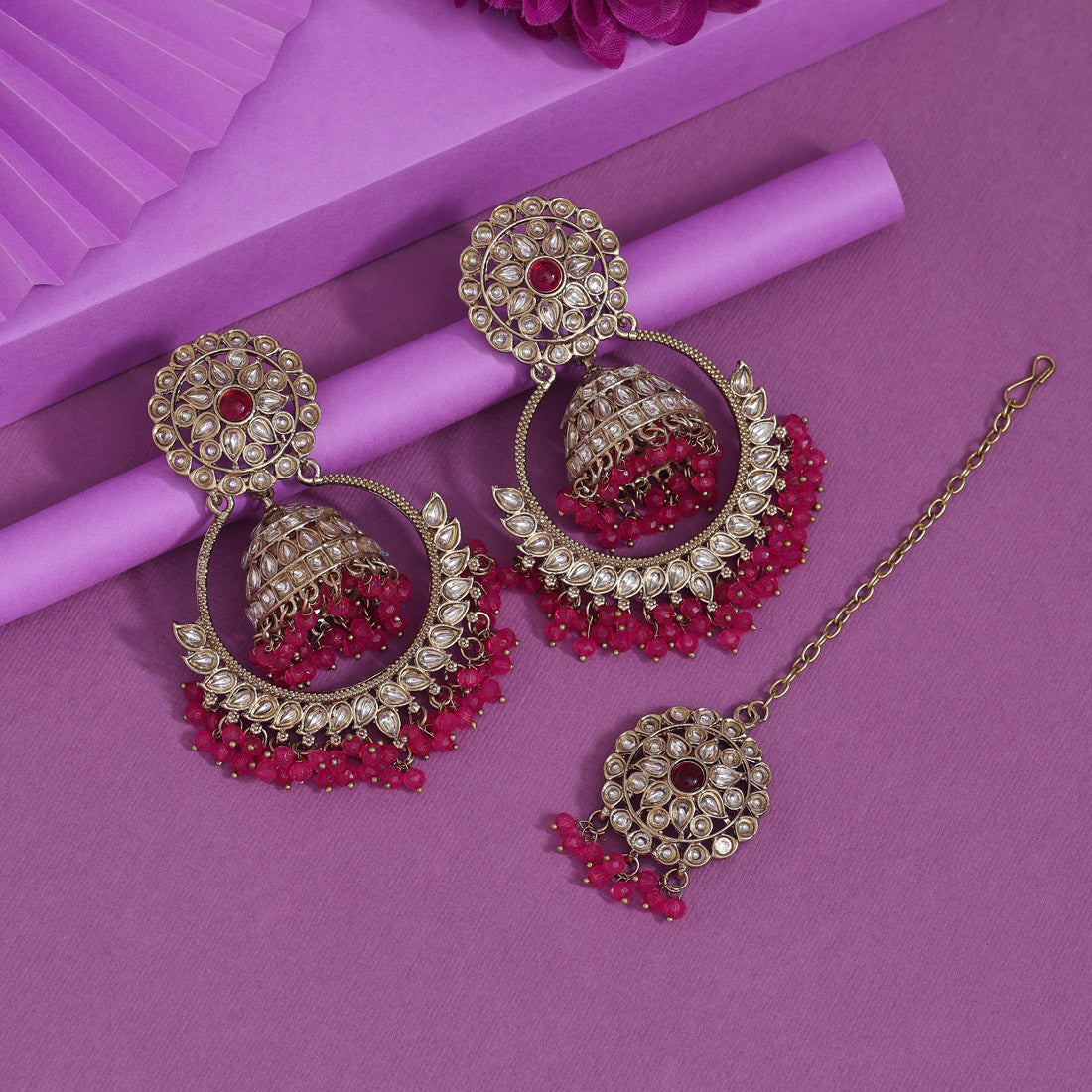 Rani Color Kundan Earrings With Maang Tikka (KDTE562RNI)