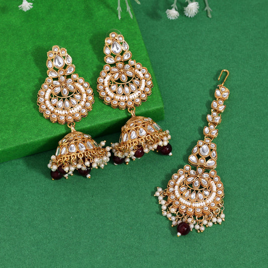 Maroon Color Kundan Earrings With Maang Tikka (KDTE571MRN