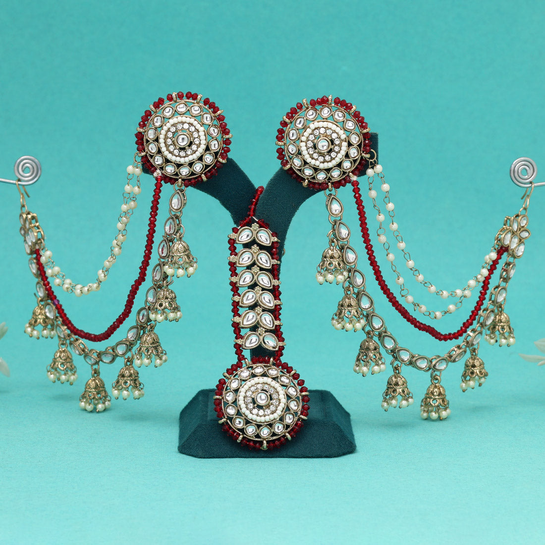 Deep Maroon Color Kundan Earrings With Maang Tikka