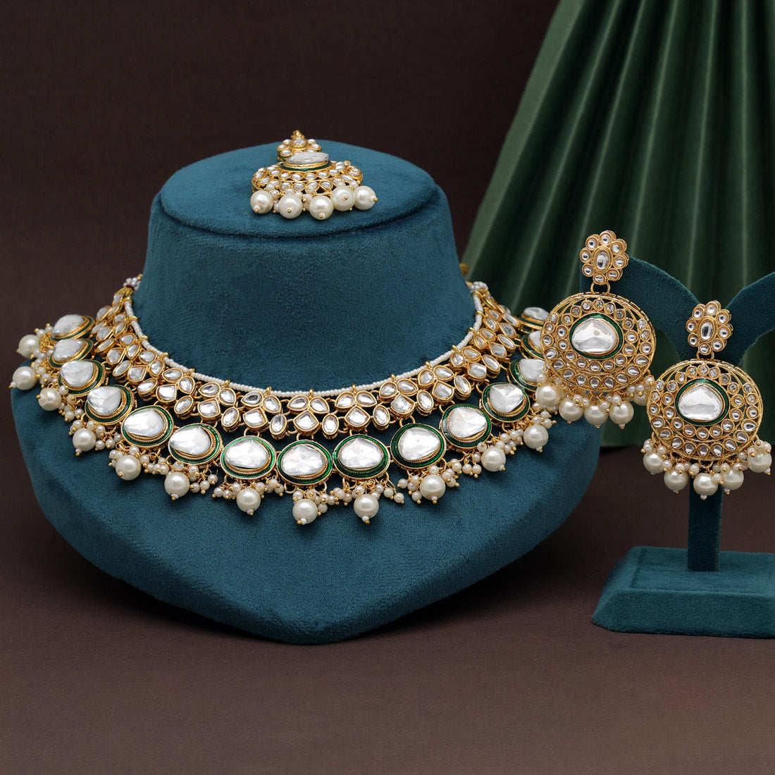 White Color Kundan Necklace Set (KN1415WHT)