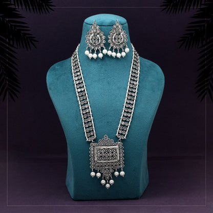 Silver Color Long Oxidised Kundan Necklace Set