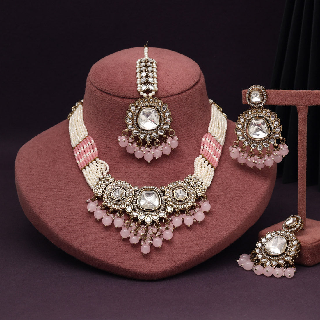 Elegant Pink Color Kundan Necklace Set