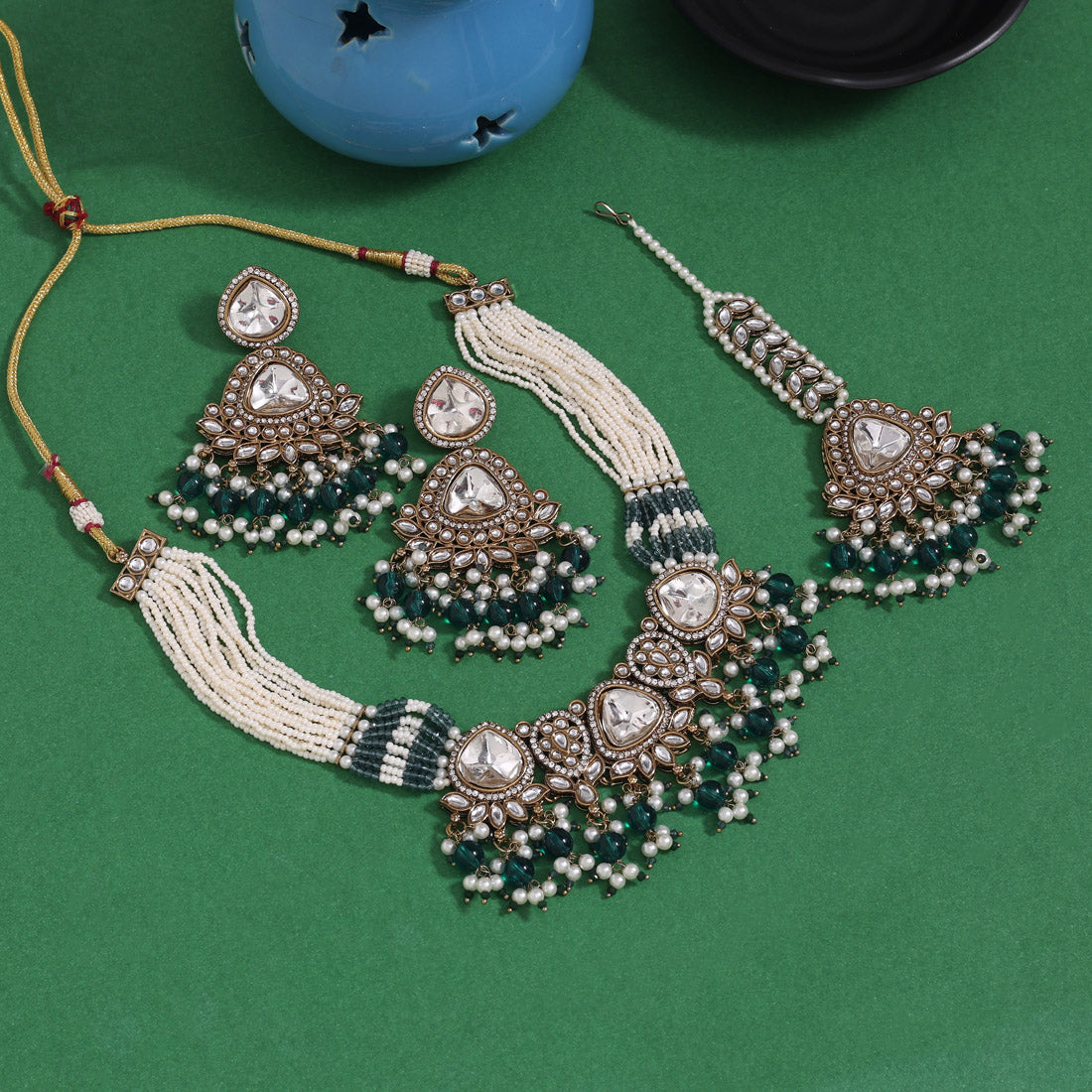 Oceanic Turquoise Blue Color Kundan Necklace Set