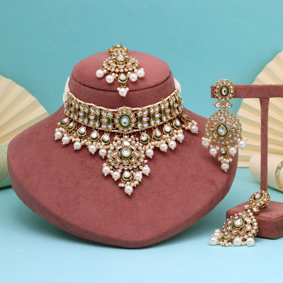 Ivory Glow White Color Choker Kundan Necklace Set
