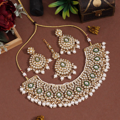 Pure White Color Kundan Necklace Set