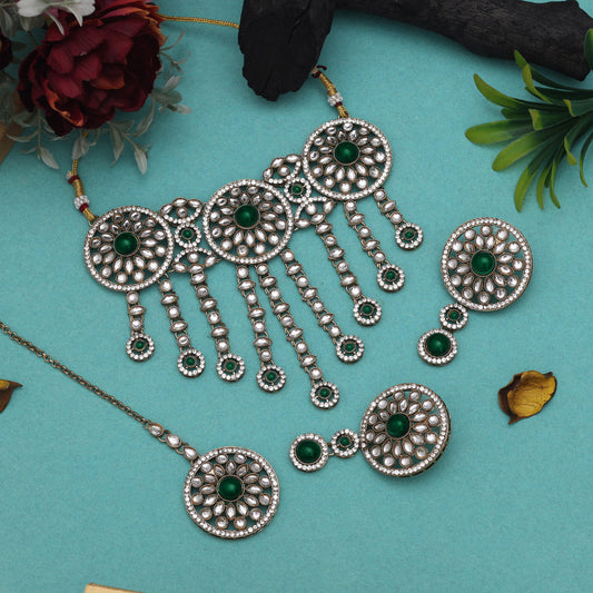 Leaf Green Color Choker Kundan Necklace Set