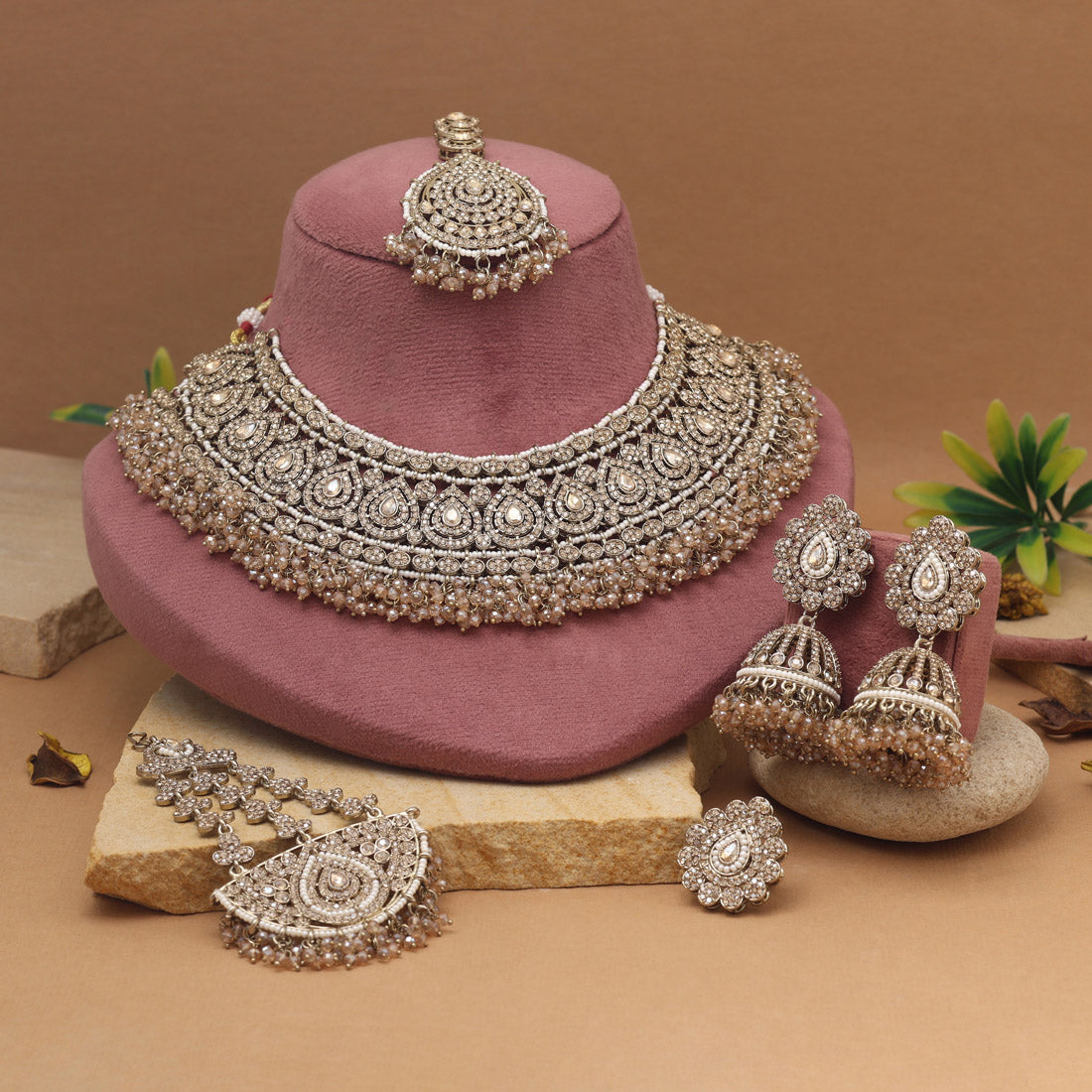 Traditional Gold Color Pakistani Kundan Necklace Set
