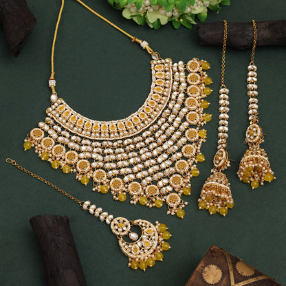 Yellow Color Kundan Necklace Set Designed For Traditional Wedding Wear