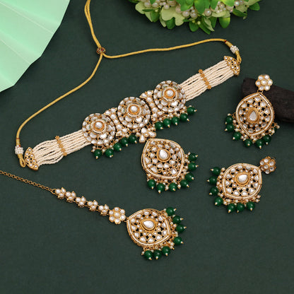 Green Color Choker Kundan Necklace Set With Traditional Temple Jewelry Feel