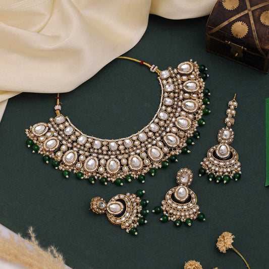 Traditional Green Color Kundan Necklace Set With Matching Earrings Design