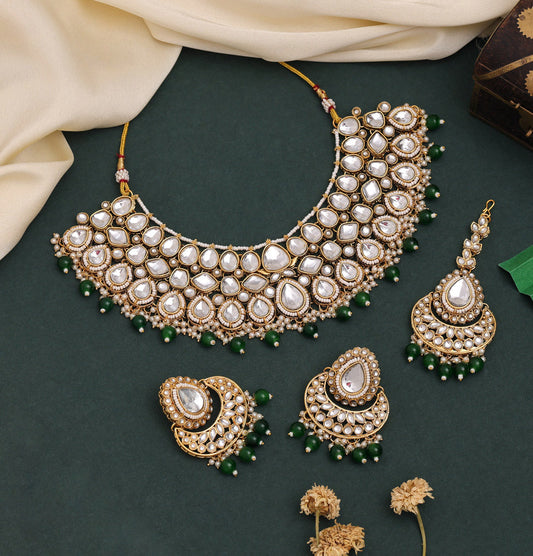 Vibrant Green Color Kundan Necklace Set For Sangeet And Mehendi Nights