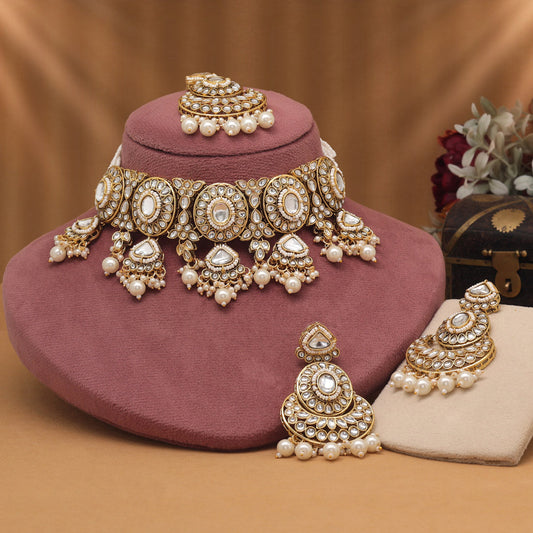 White Color Choker Kundan Necklace Set With Rich Ethnic Design Detailing