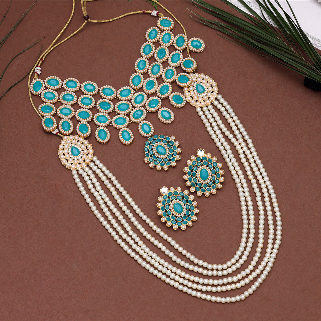 Rama Green Color Kundan Necklace Set (KN223RGRN)